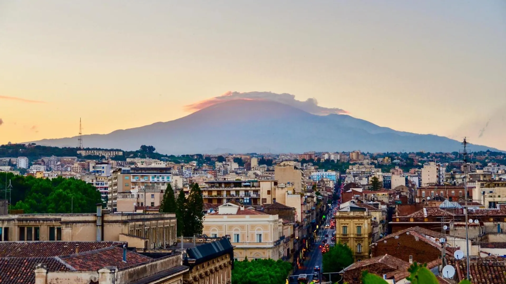 Marina Home - Luxury Apartament Nel Cuore Di Katania