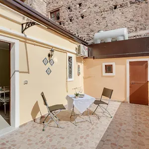 With Terrace- Casa Mariella Catania