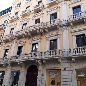 Umberto House Hotel