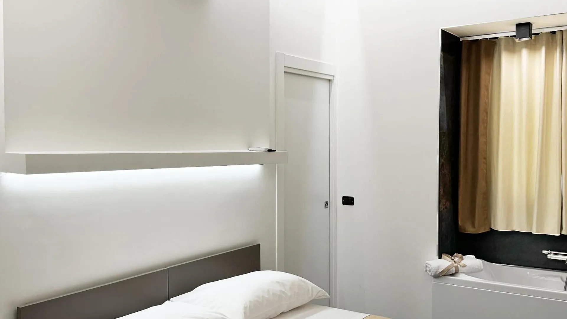 Apartment Marina Home - Luxury Apartament Nel Cuore Di Catania Italy